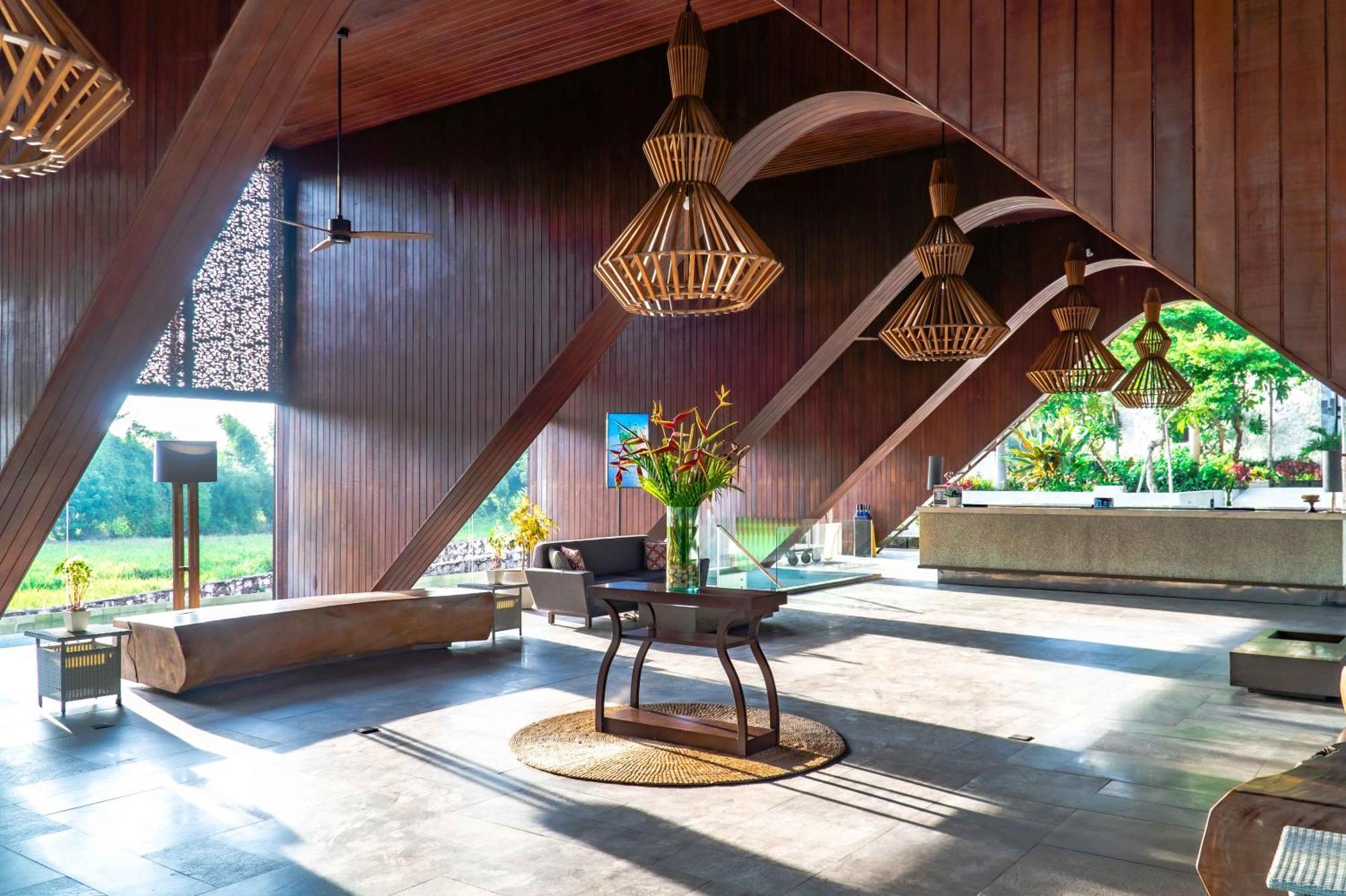 Wyndham Tamansari Jivva Resort Bali Siyut Экстерьер фото Interior of the hotel